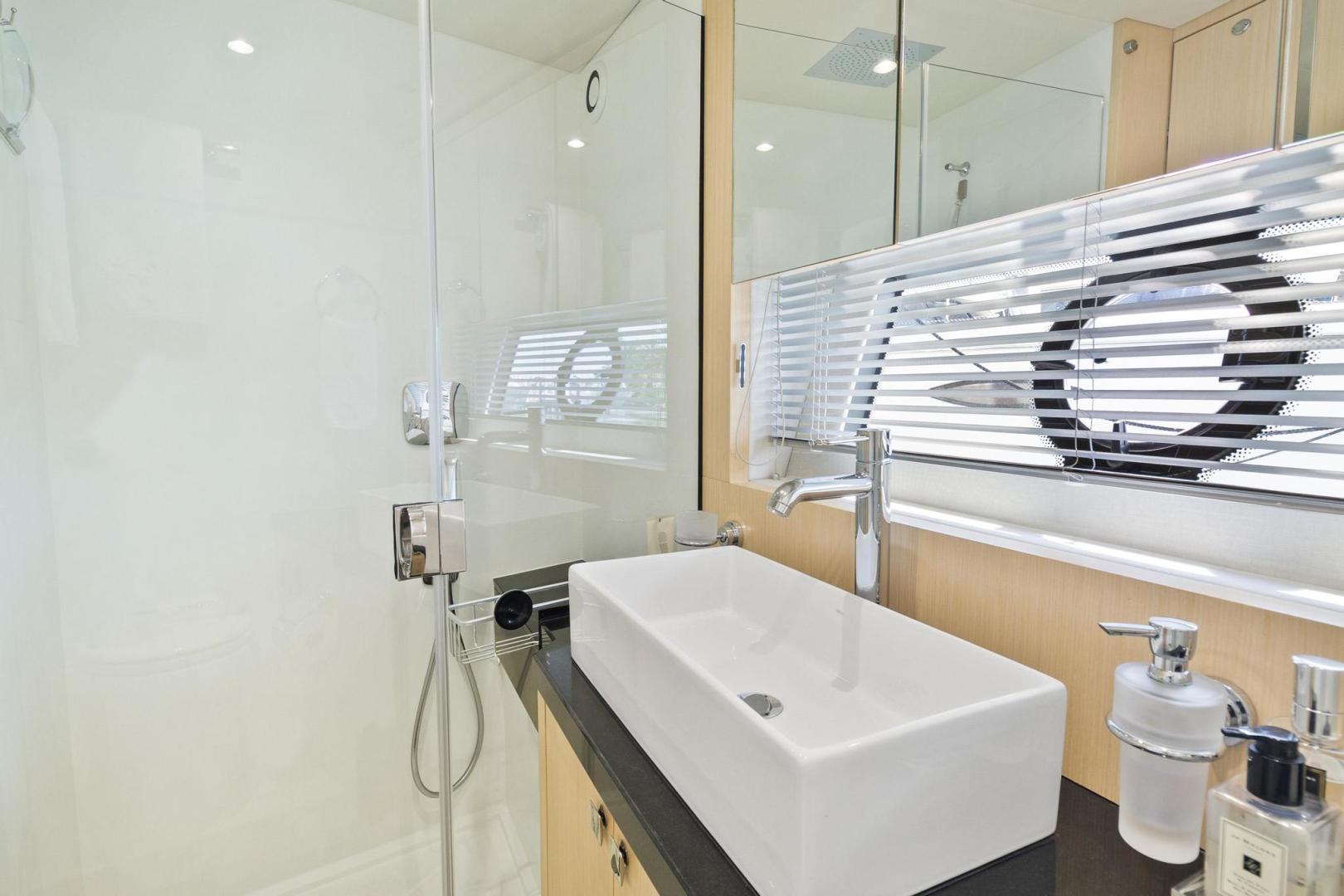 2018 Sunseeker Predator 68 - Image 39
