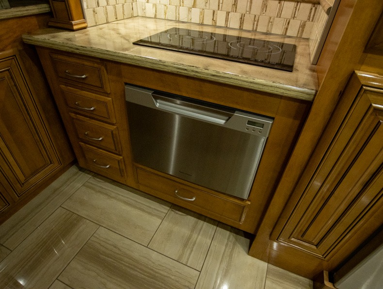 2015 Thor Motor Coach Tuscany 40KQ - Image 11