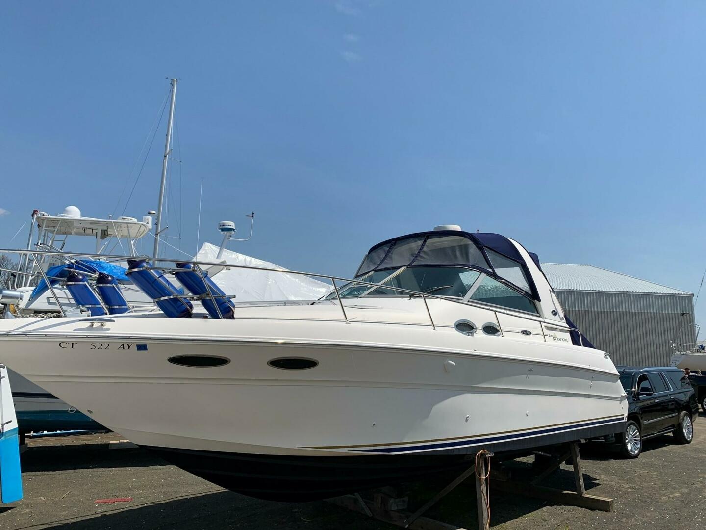 2002 Sea Ray Sundancer - Image 6