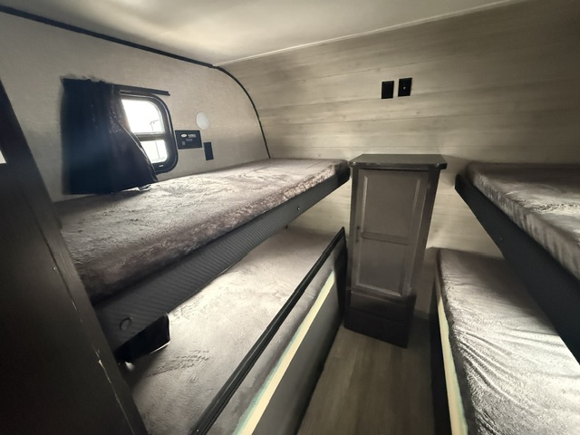 2022 JAYCO JAYFLIGHT 38BHDS - Image 26