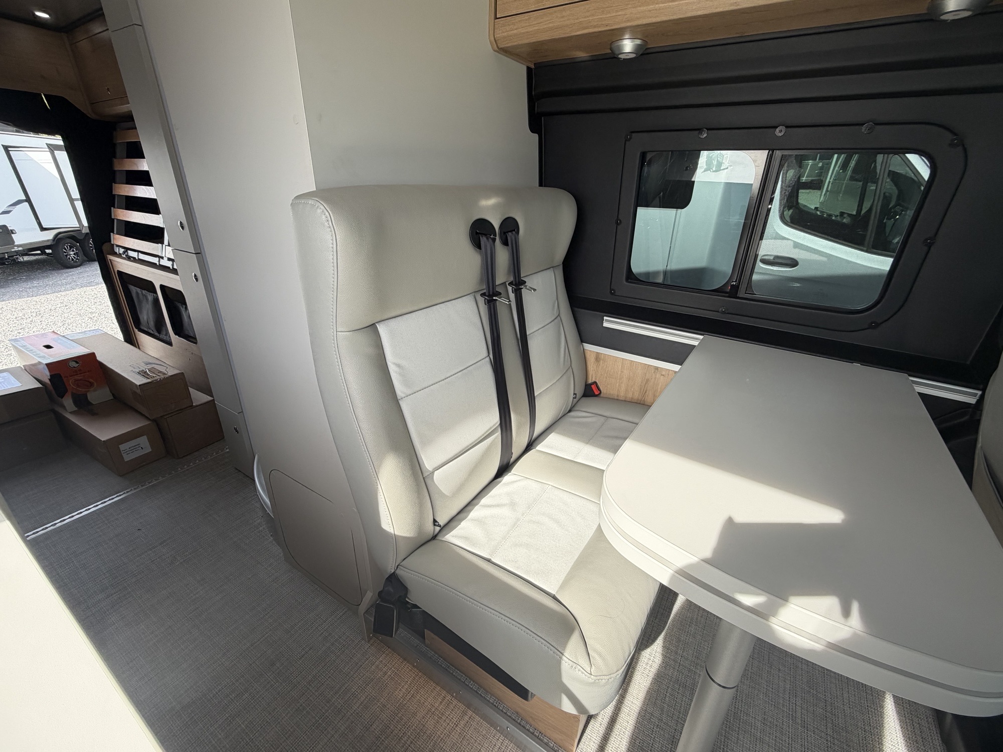 2026 AIRSTREAM RANGELINE POPTOP - Image 14