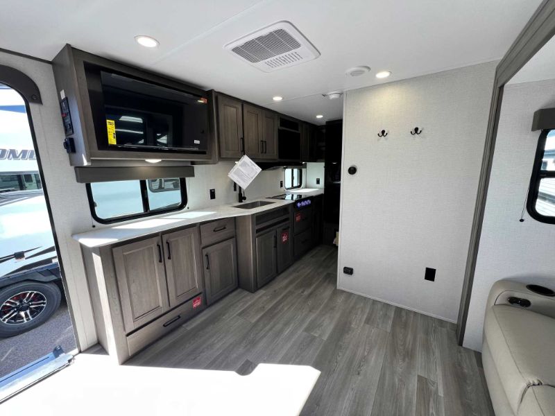 2026 Grand Design Transcend XPLOR 20MKX - Image 7