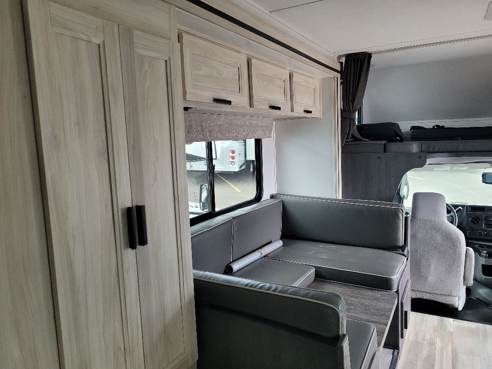 2024 Forest River Sunseeker LE 2150SLE - Image 19