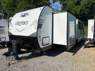 2027 JAYCO JAY FLIGHT 325BHT - Image 4