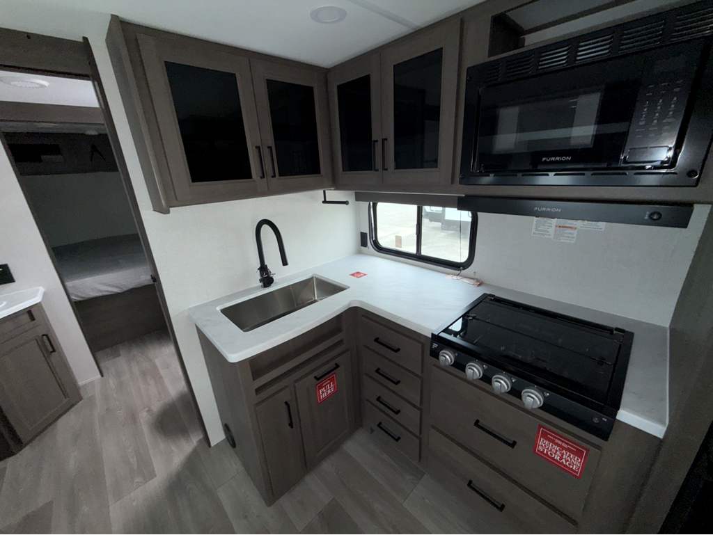 2026 GRAND DESIGN TRANSCEND 305BHT - Image 17