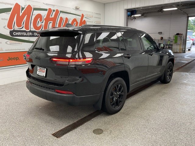 2025 Jeep Grand Cherokee L Altitude X 4X4 - Image 5