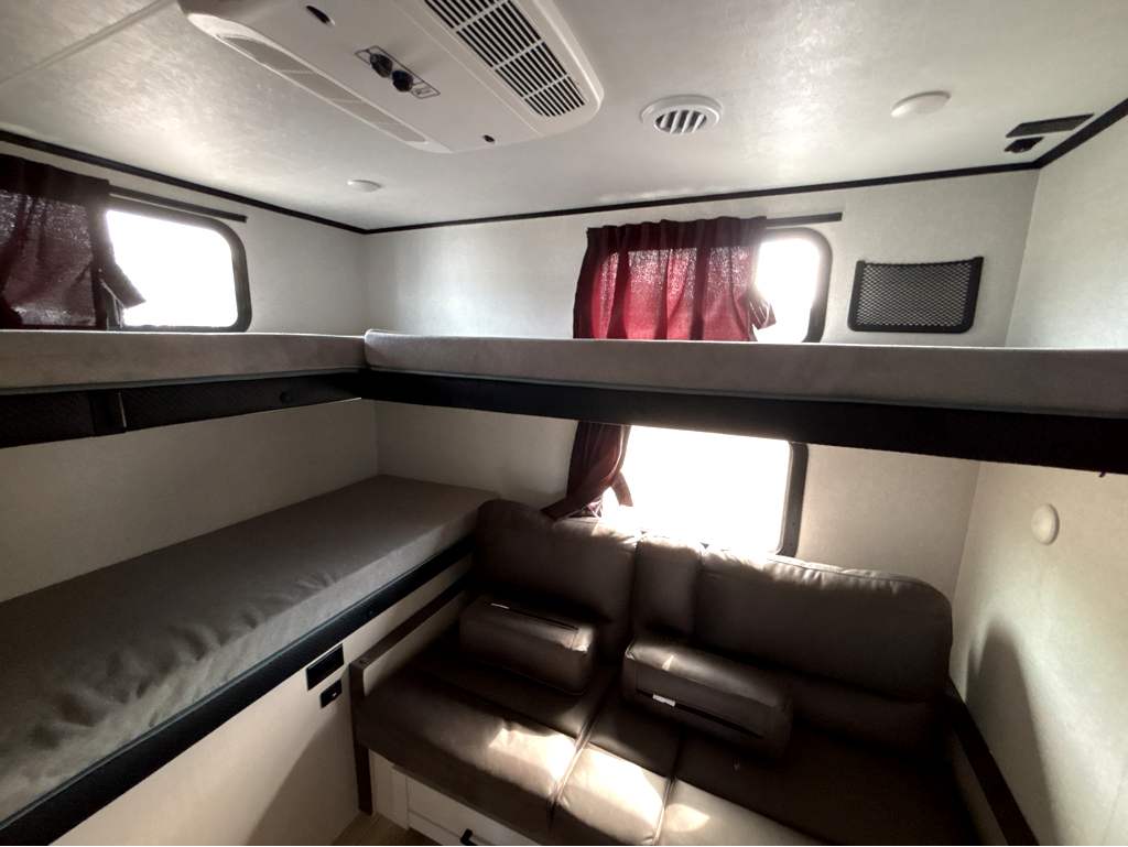 2026 JAYCO JAY FEATHER AIR 15TBSL - Image 36