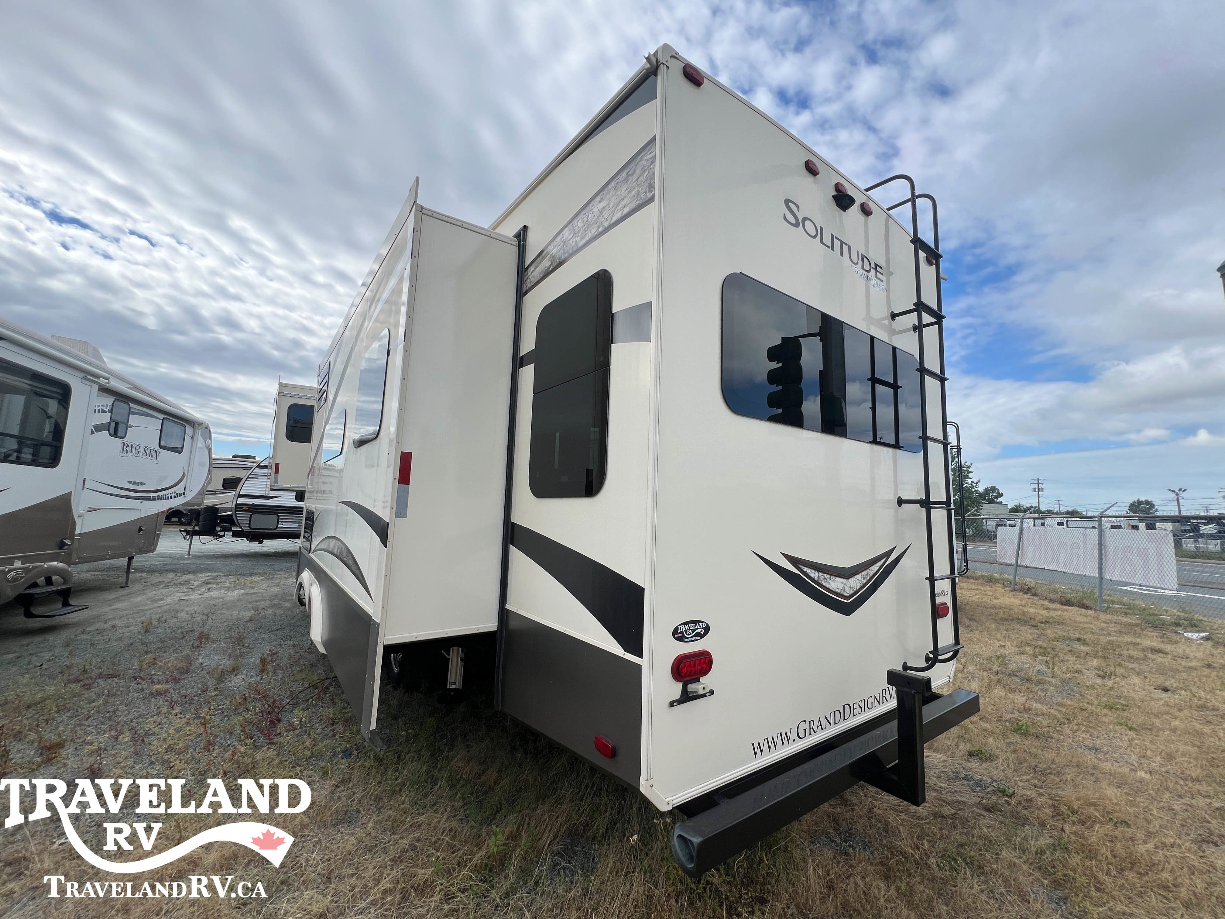 2018 Grand Design Solitude 310GK - Image 3