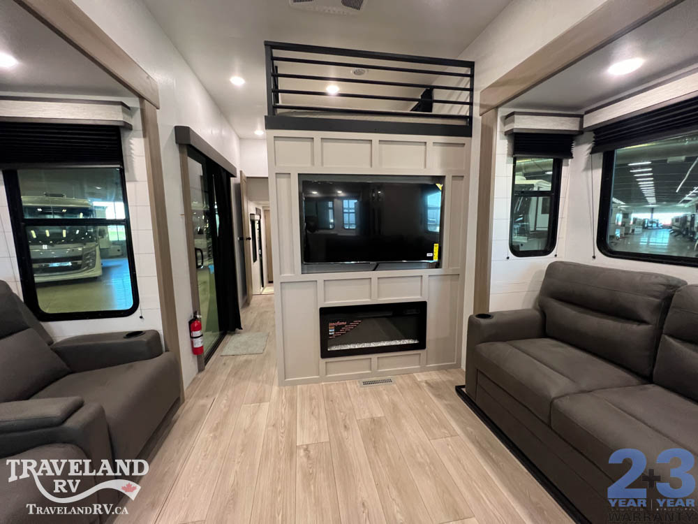 2027 Jayco Jay Flight Bungalow 404LOFT - Image 4