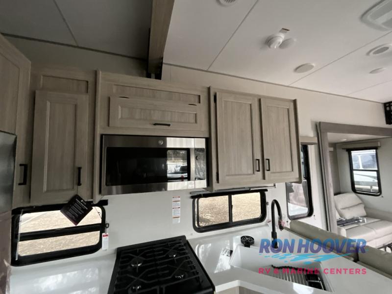 2026 COACHMEN CATALINA 44CONDO - Image 16