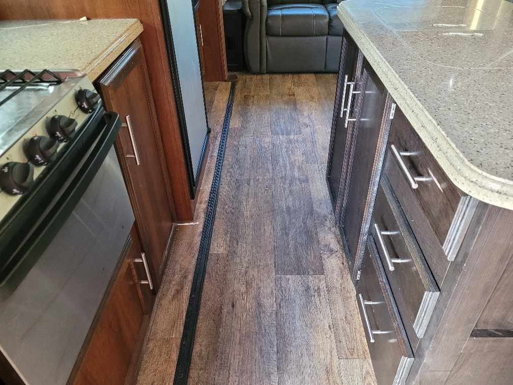 2017 Jayco Eagle HT 28.5RSTS - Image 6