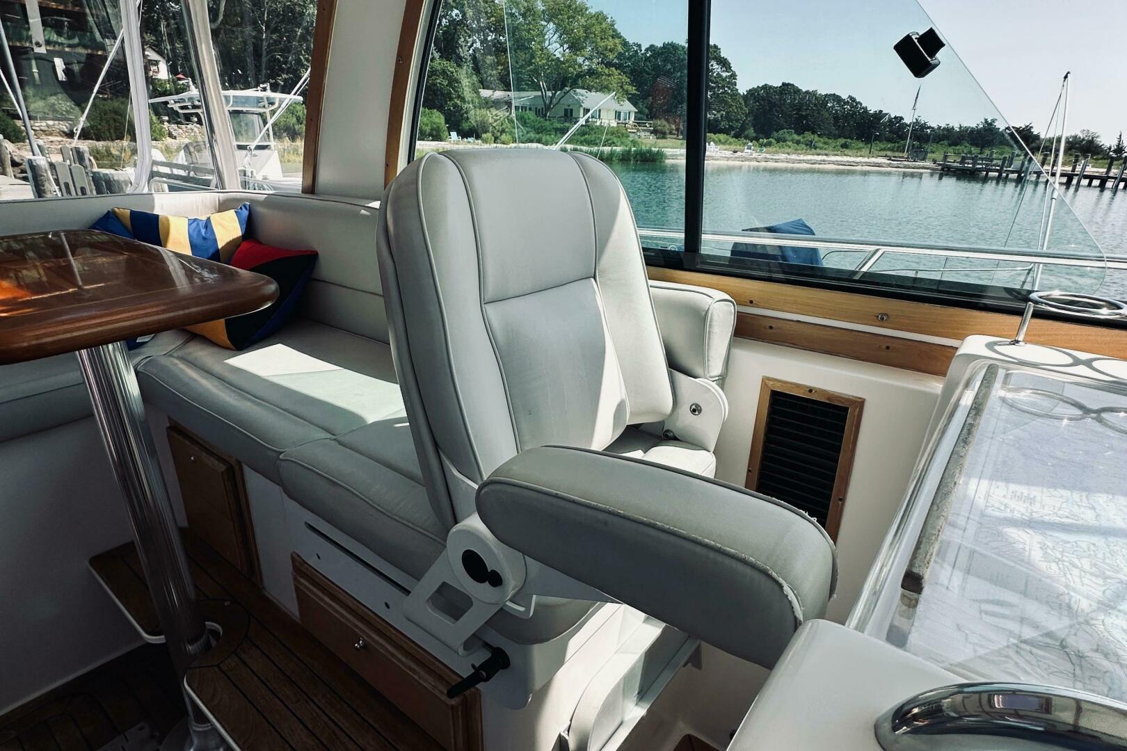 2007 Sabre 34 Express - Image 38