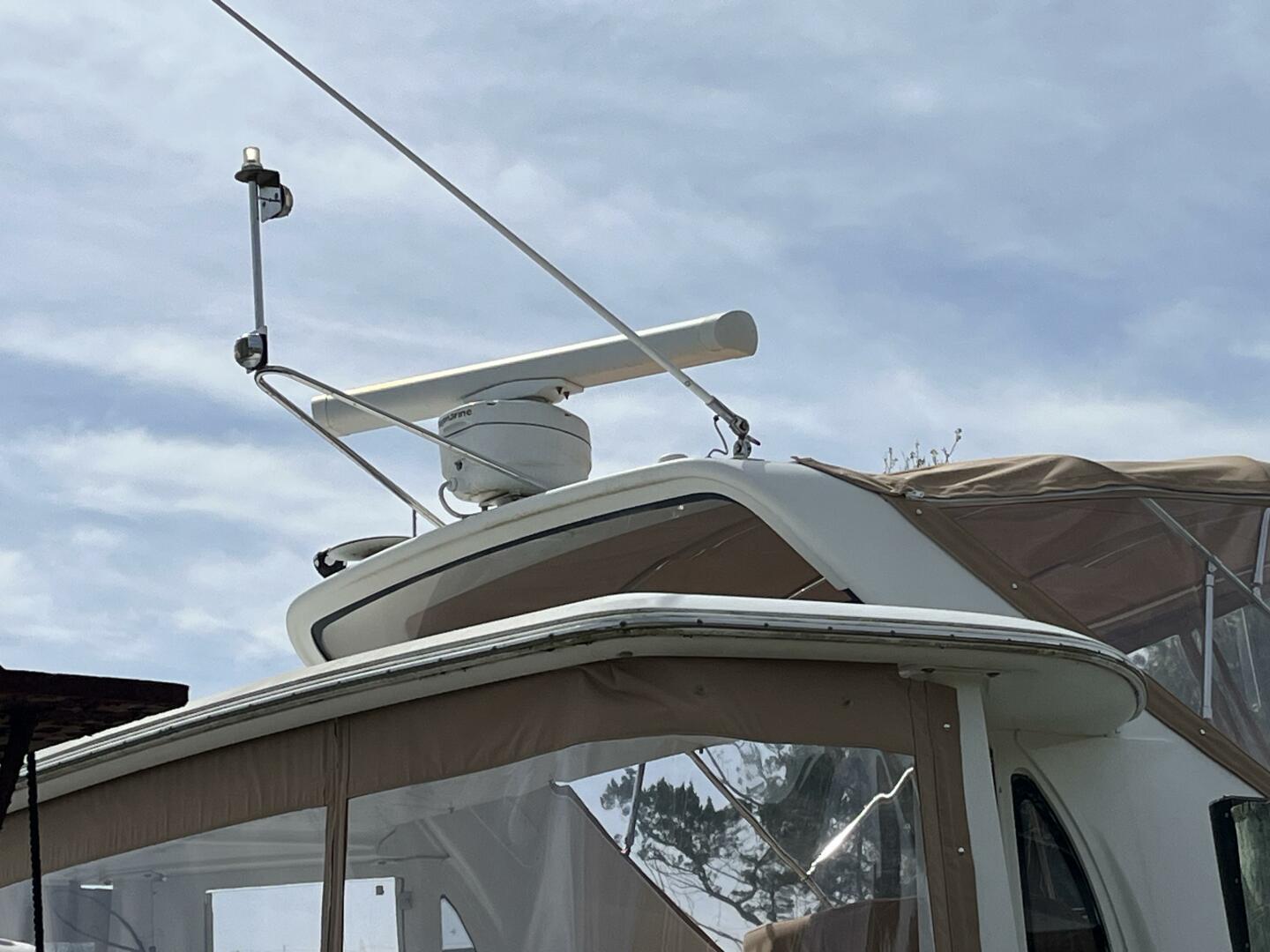 2005 Carver 396 - Image 55
