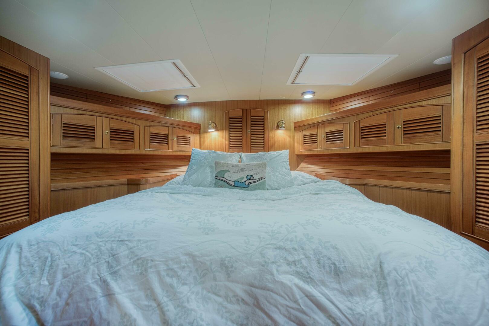 2009 Marlow Explorer - Image 31