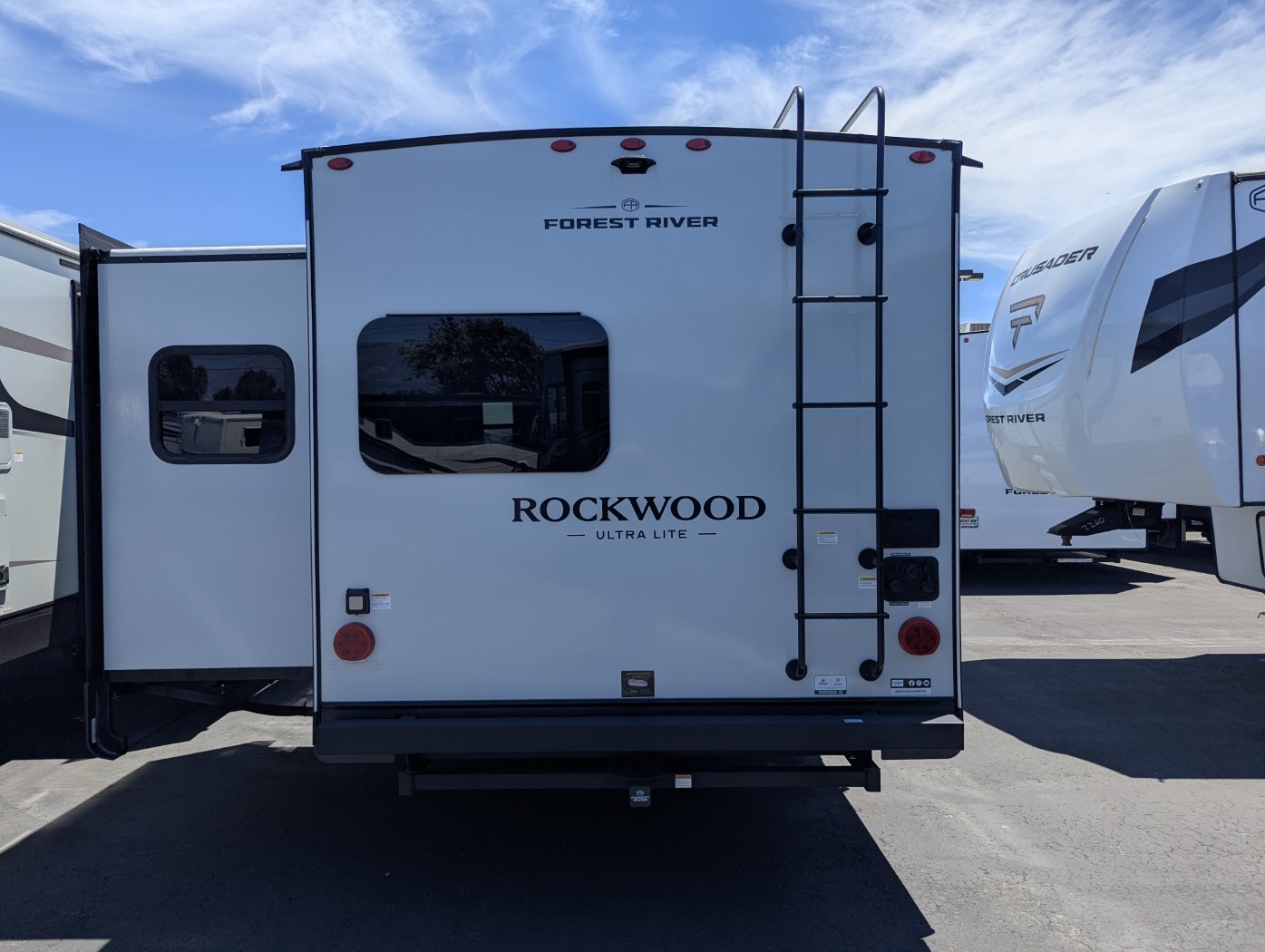 2027 Forest River Rockwood Ultra Lite 2608BS - Image 6