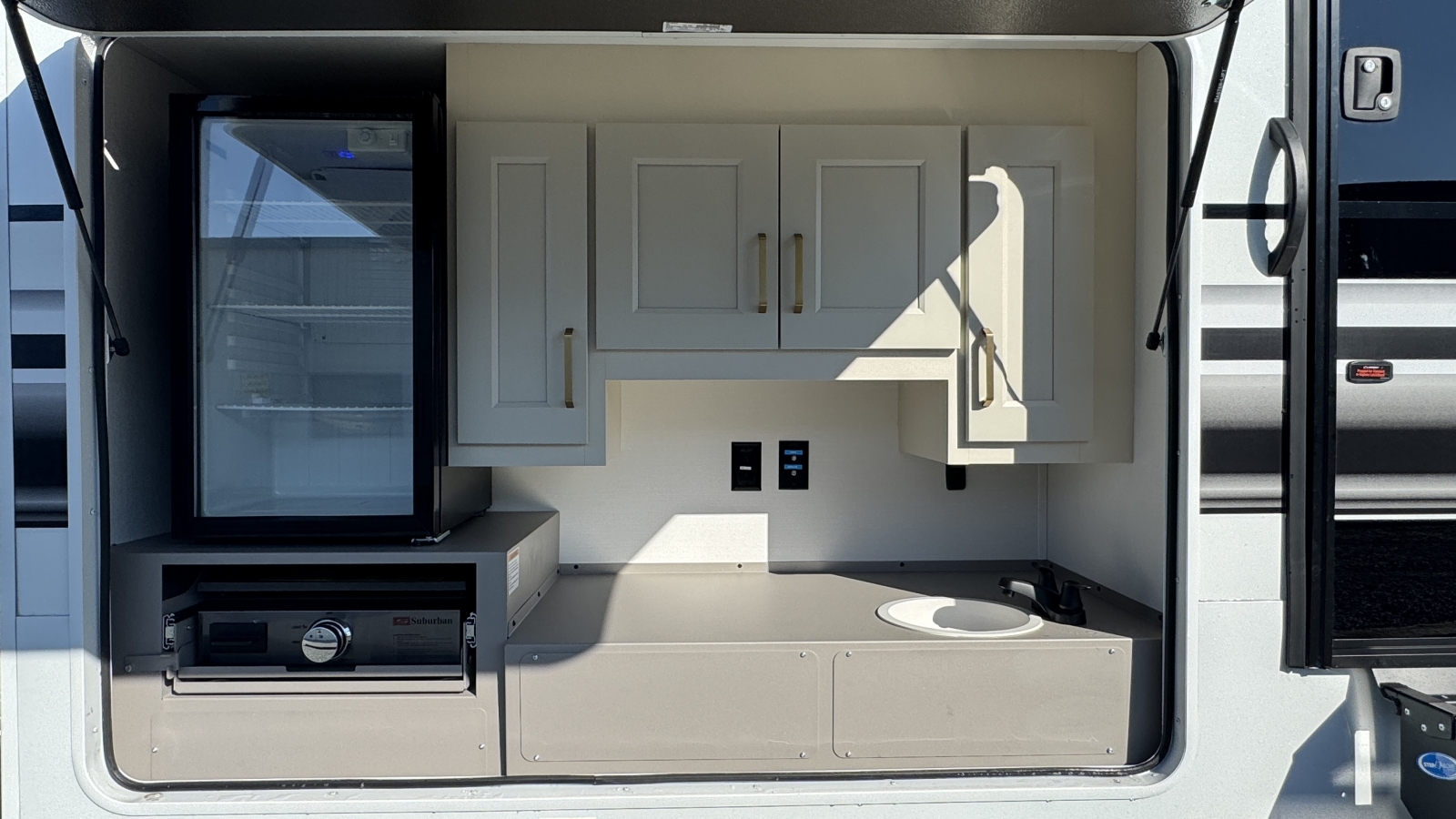 2026 Grand Design Influence 3904BH - Image 10
