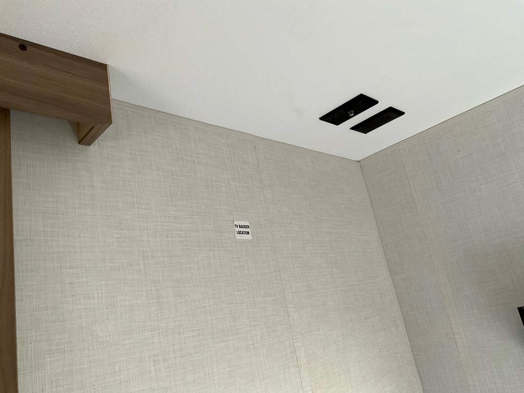 2027 KZ SPORTSMEN 261 BHK - Image 30