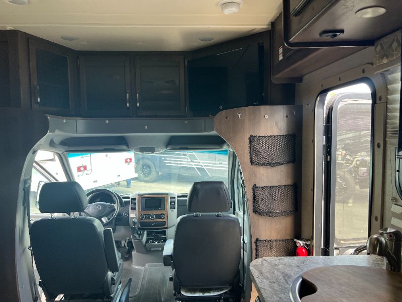 2018 Jayco Melbourne Prestige 24LP - Image 16