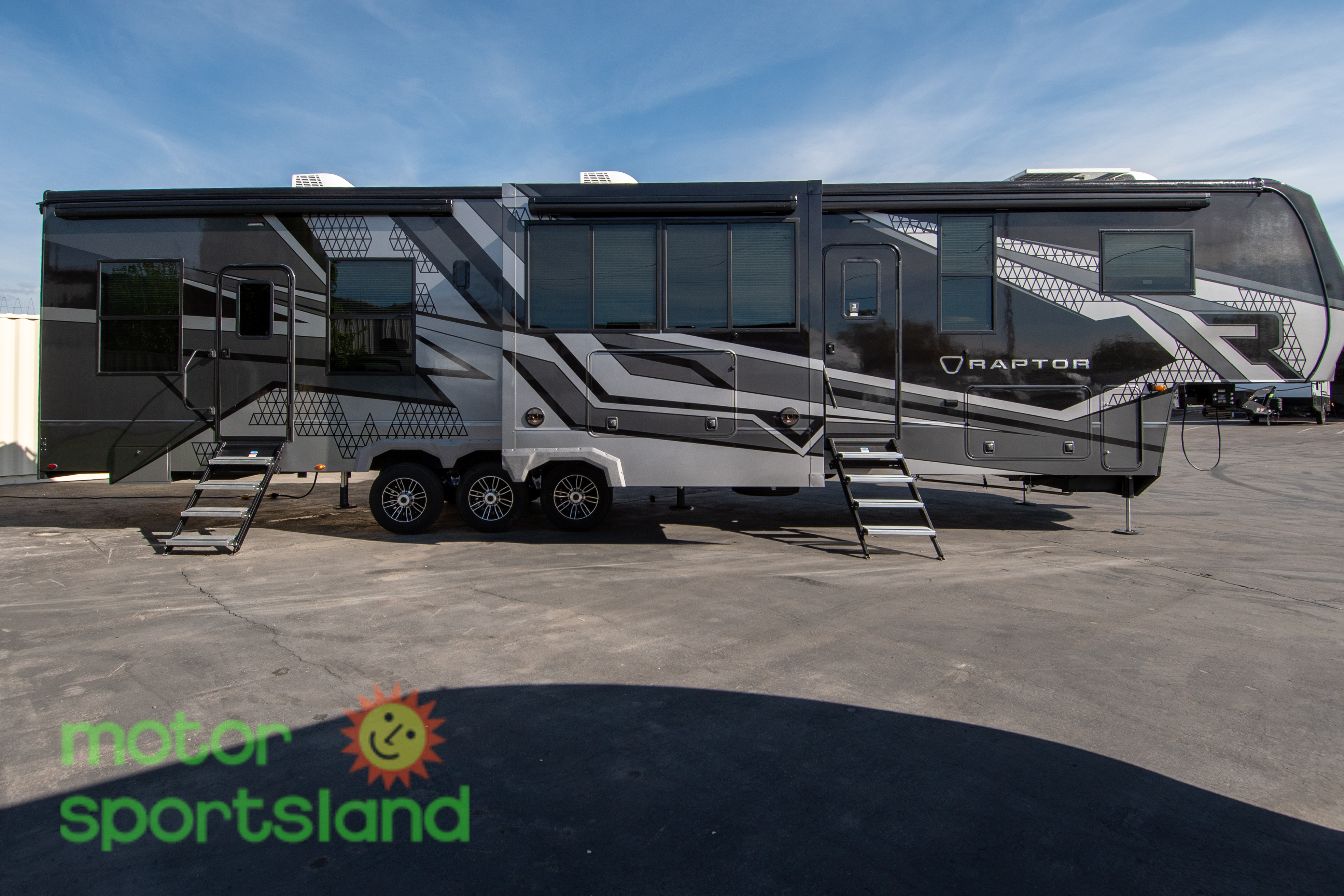 2026 Keystone Raptor 415 - Image 4
