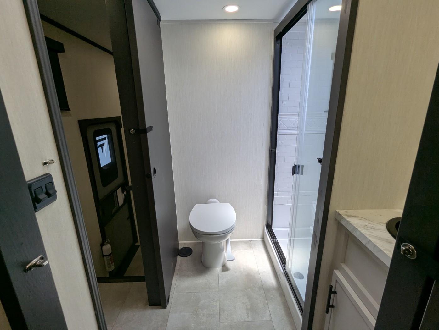 2026 Forest River CRUSADER 2SUITE - Image 15
