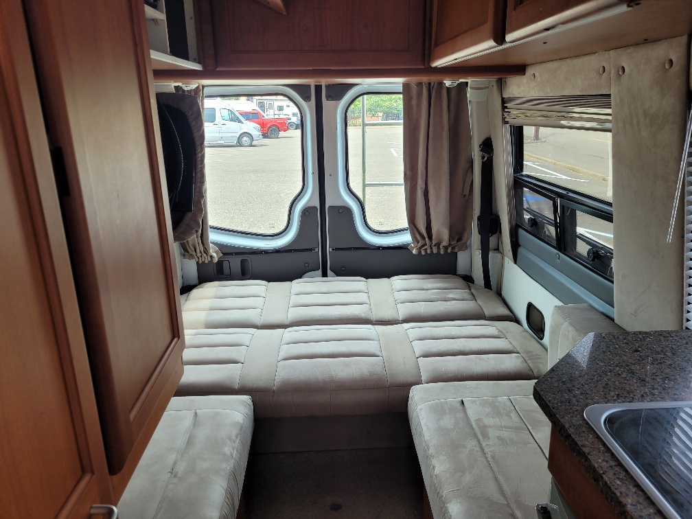 2008 Roadtrek Adventurous RS - Image 16