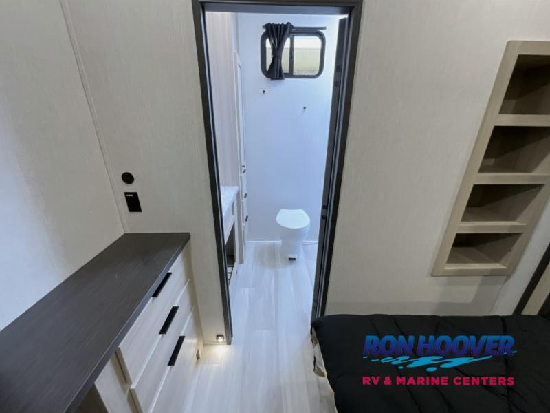 2026 FOREST RIVER 37GALLEY - Image 23