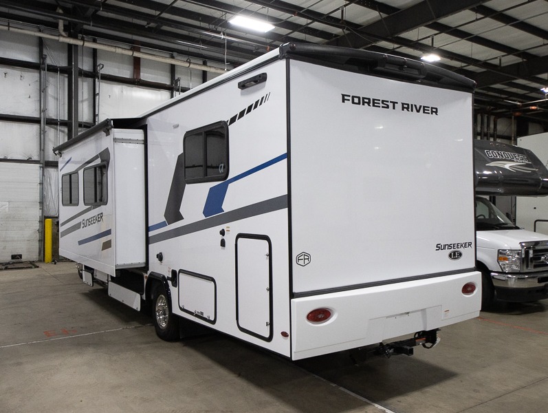 2025 Forest River Sunseeker 2850SLE - Image 3