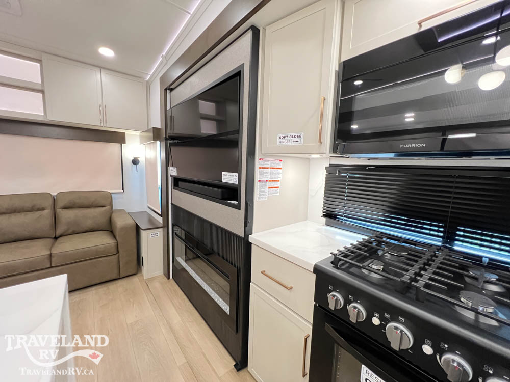 2027 Alliance RV Paradigm 310RL - Image 20