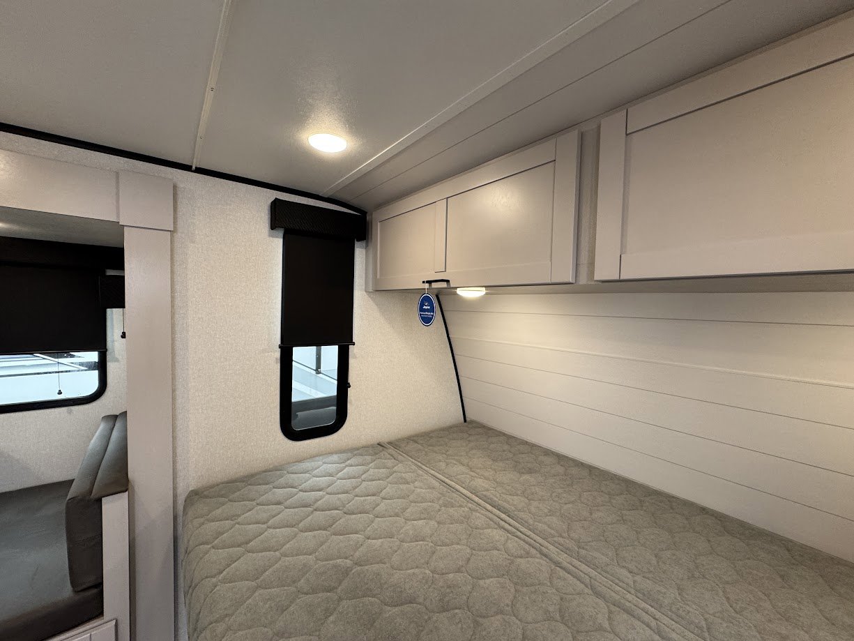 2026 JAYCO JAY FEATHER AIR 19MBS - Image 18