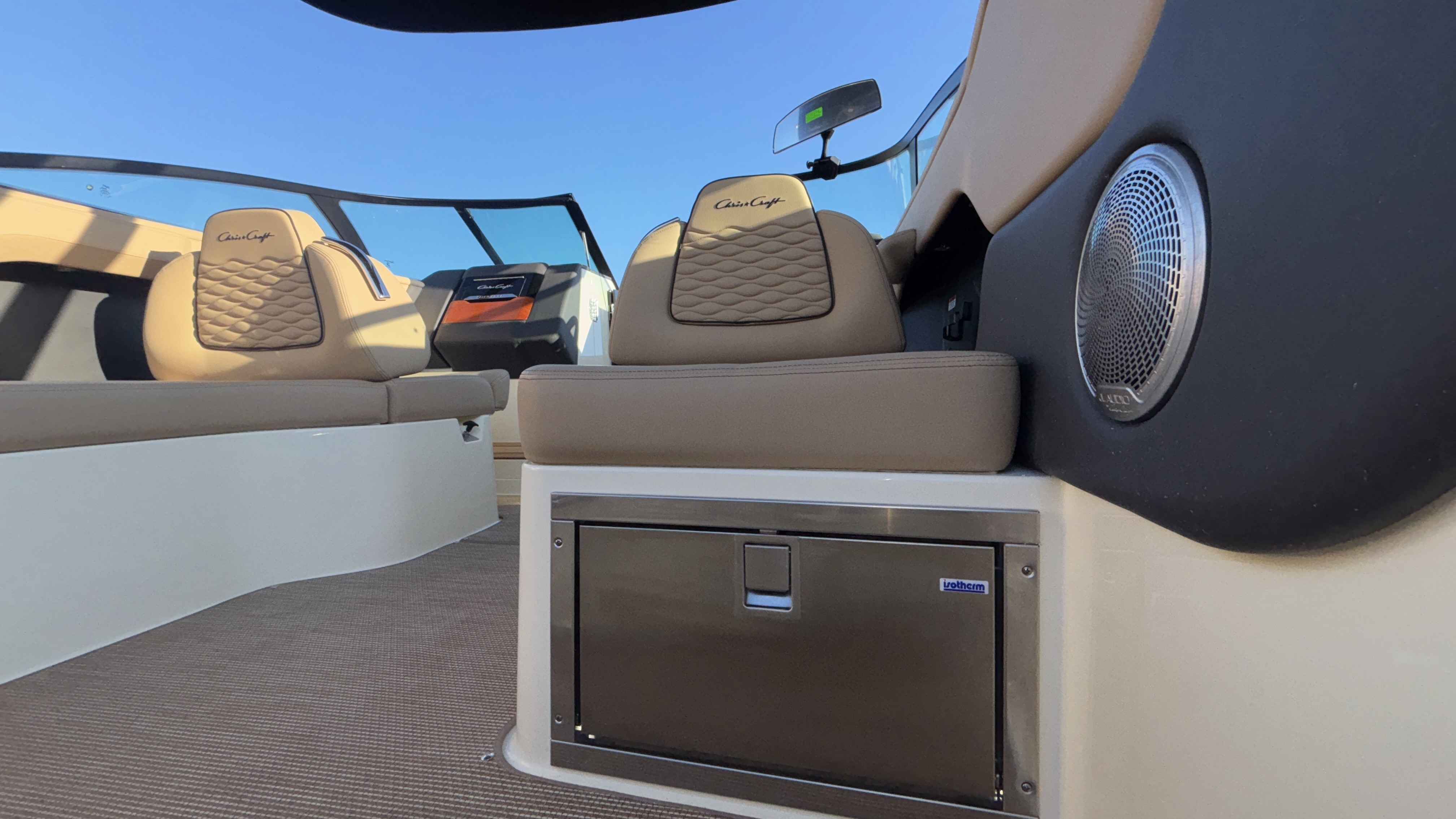 2026 Chris Craft SPORTSTER 28 Sterndrive - Image 35