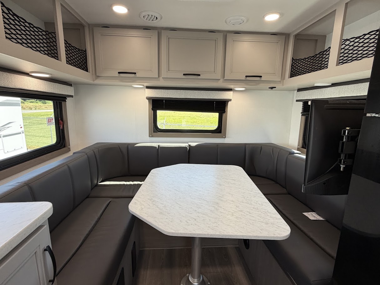 2027 JAYCO REDHAWK SE 20LF - Image 35
