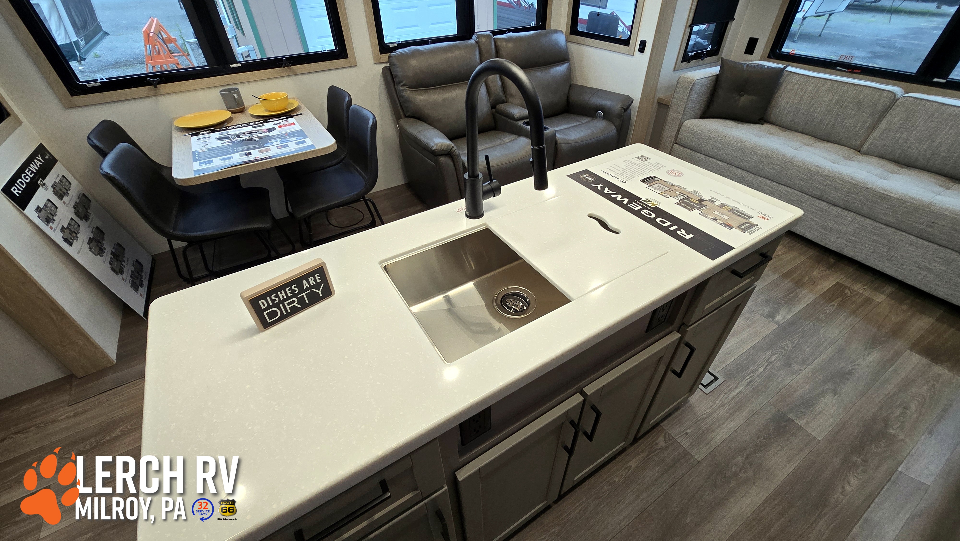 2027 KZ RV Ridgeway 36MBL - Image 30