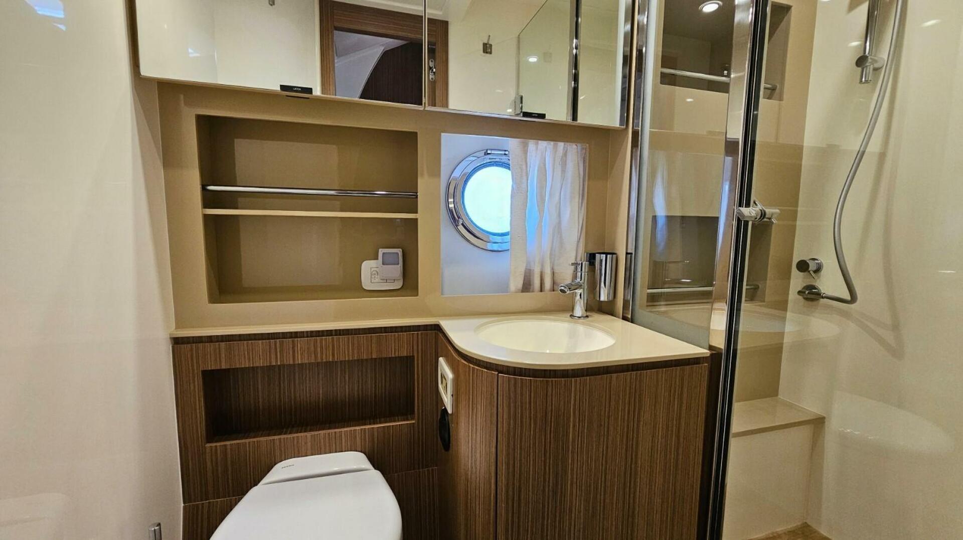 2015 Azimut Atlantis 50 - Image 26