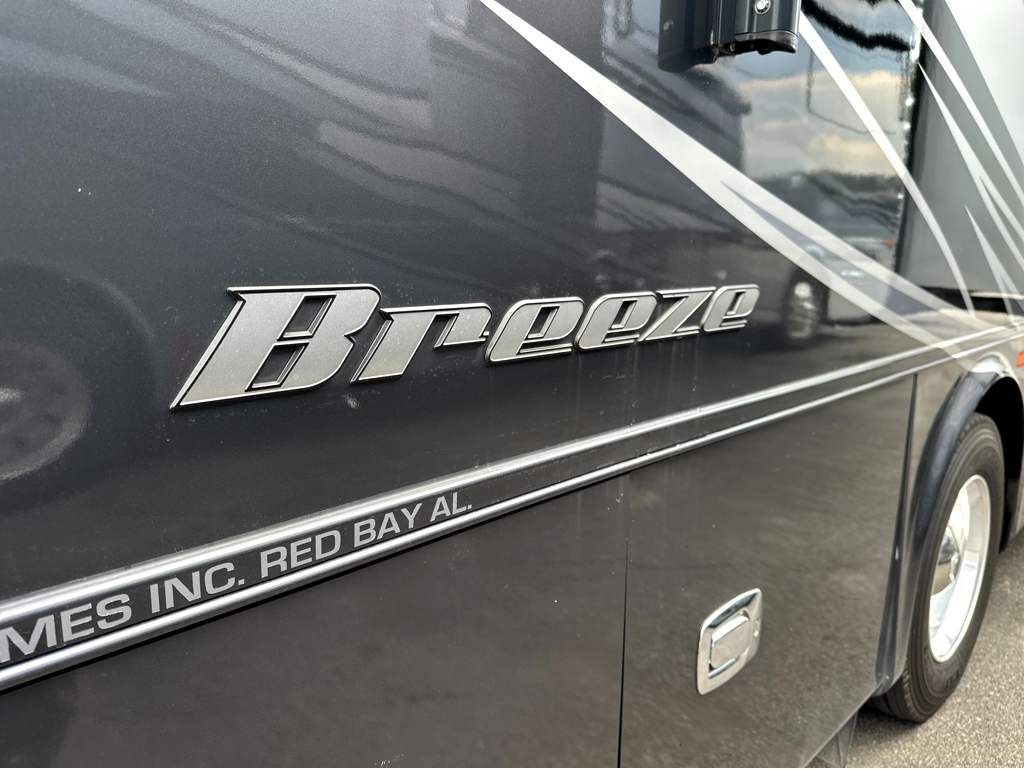 2018 TIFFIN ALLEGRO BREEZE 33 BR - Image 28