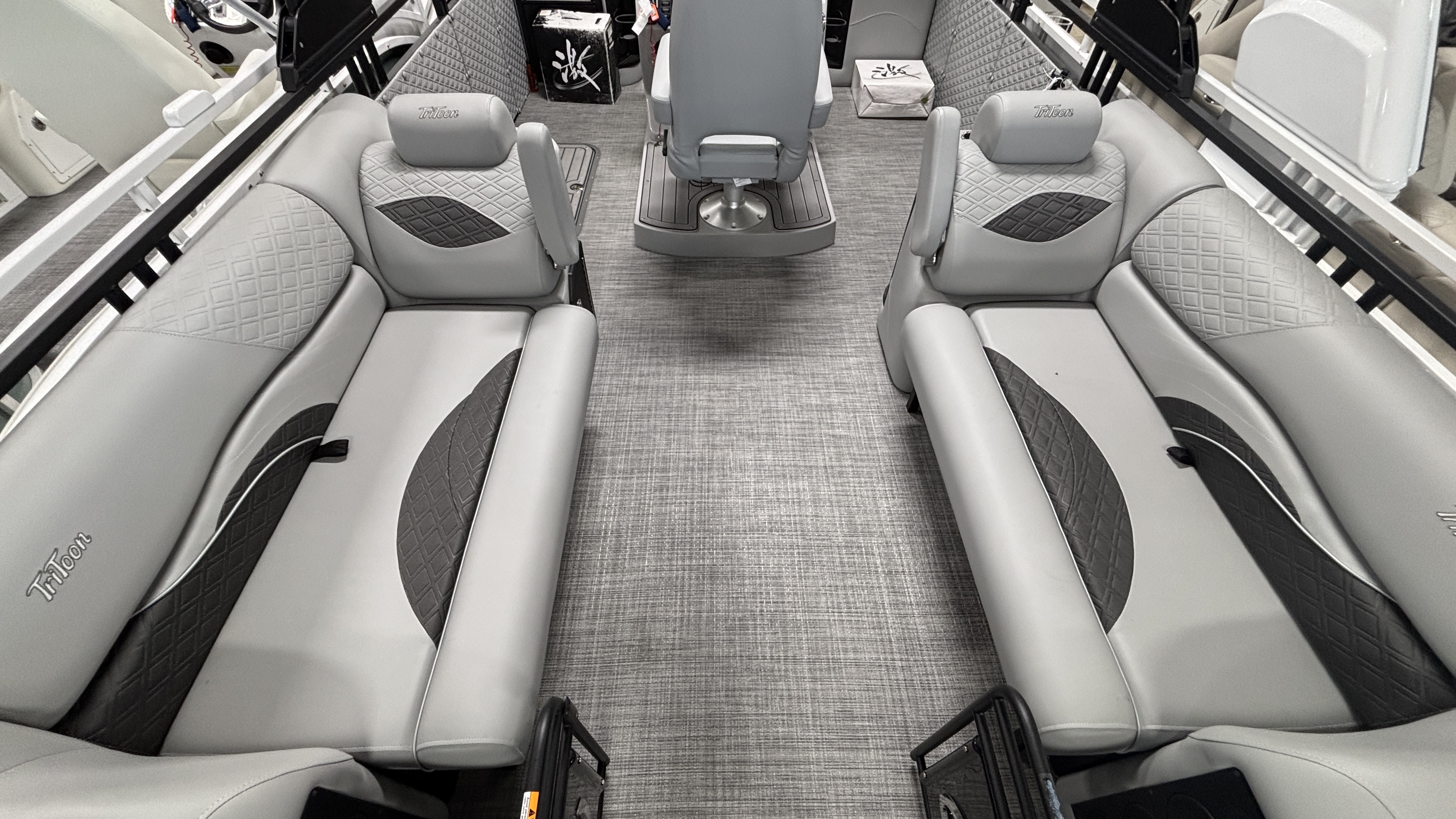 2026 JC Tritoon SportToon 26TT - Image 12