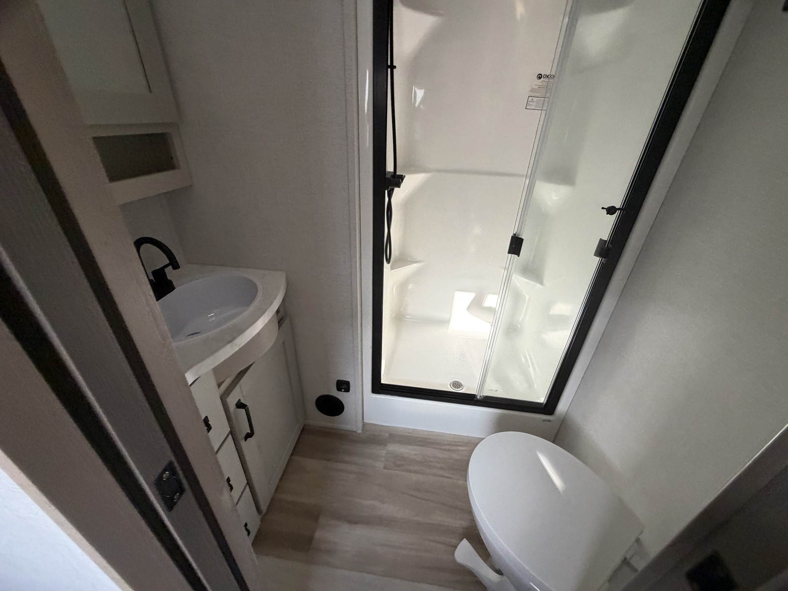 2025 GRAND DESIGN 360FLS - Image 19