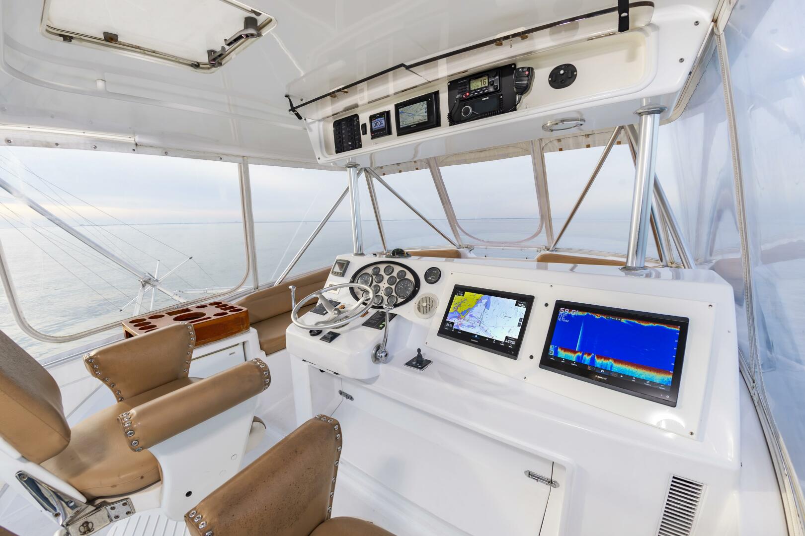 2001 Ocean Yachts 52 SUPER SPORT - Image 21