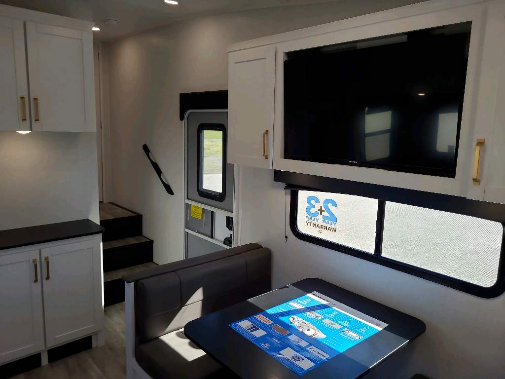 2026 Jayco Eagle SLE 24MLE - Image 8