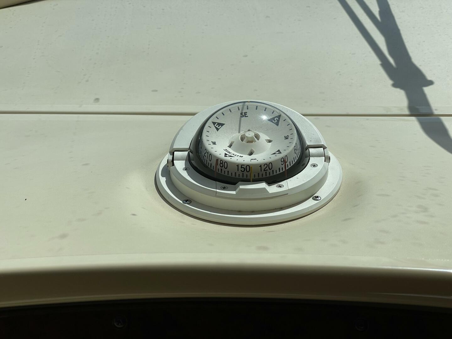 2000 Sea Ray 400 Sedan Bridge - Image 55
