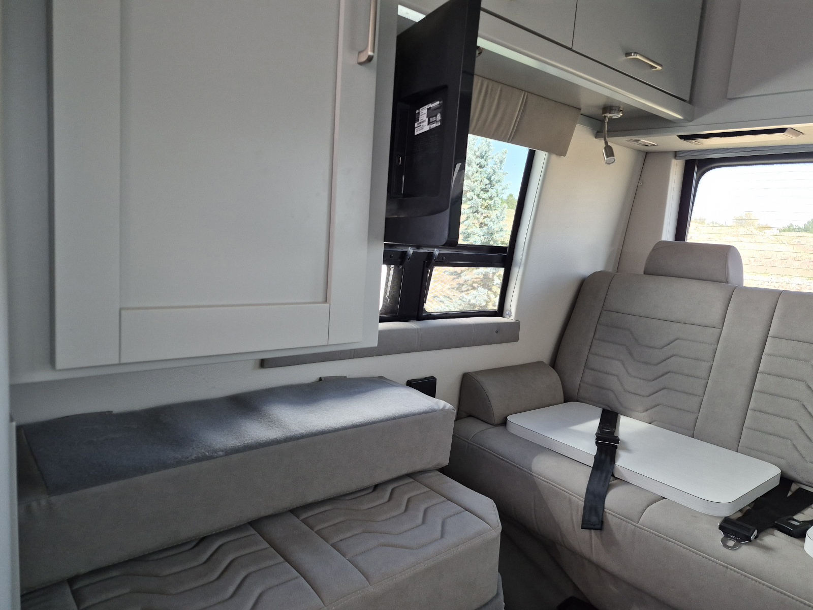 2024 Coachmen Galleria 24Q - Image 11