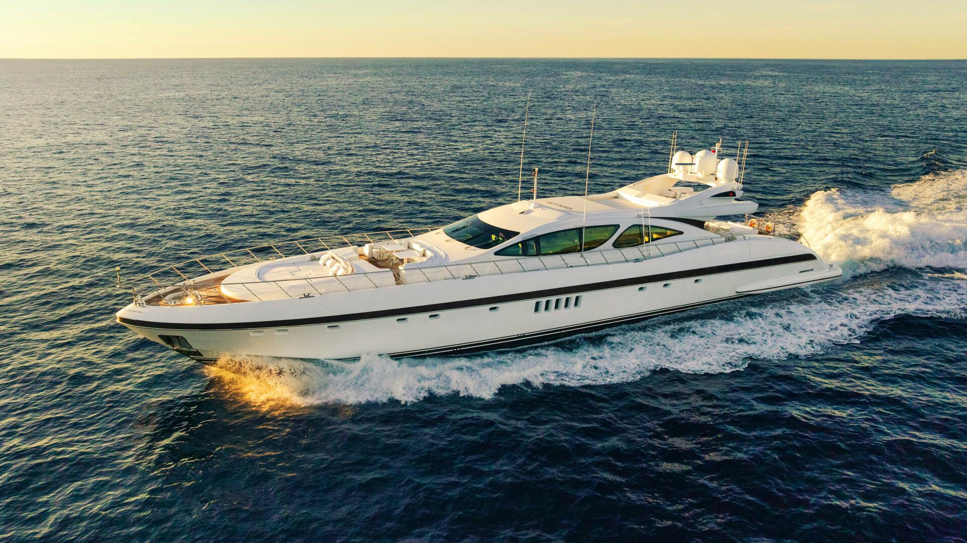 2007 Overmarine Mangusta 130 - Image 1