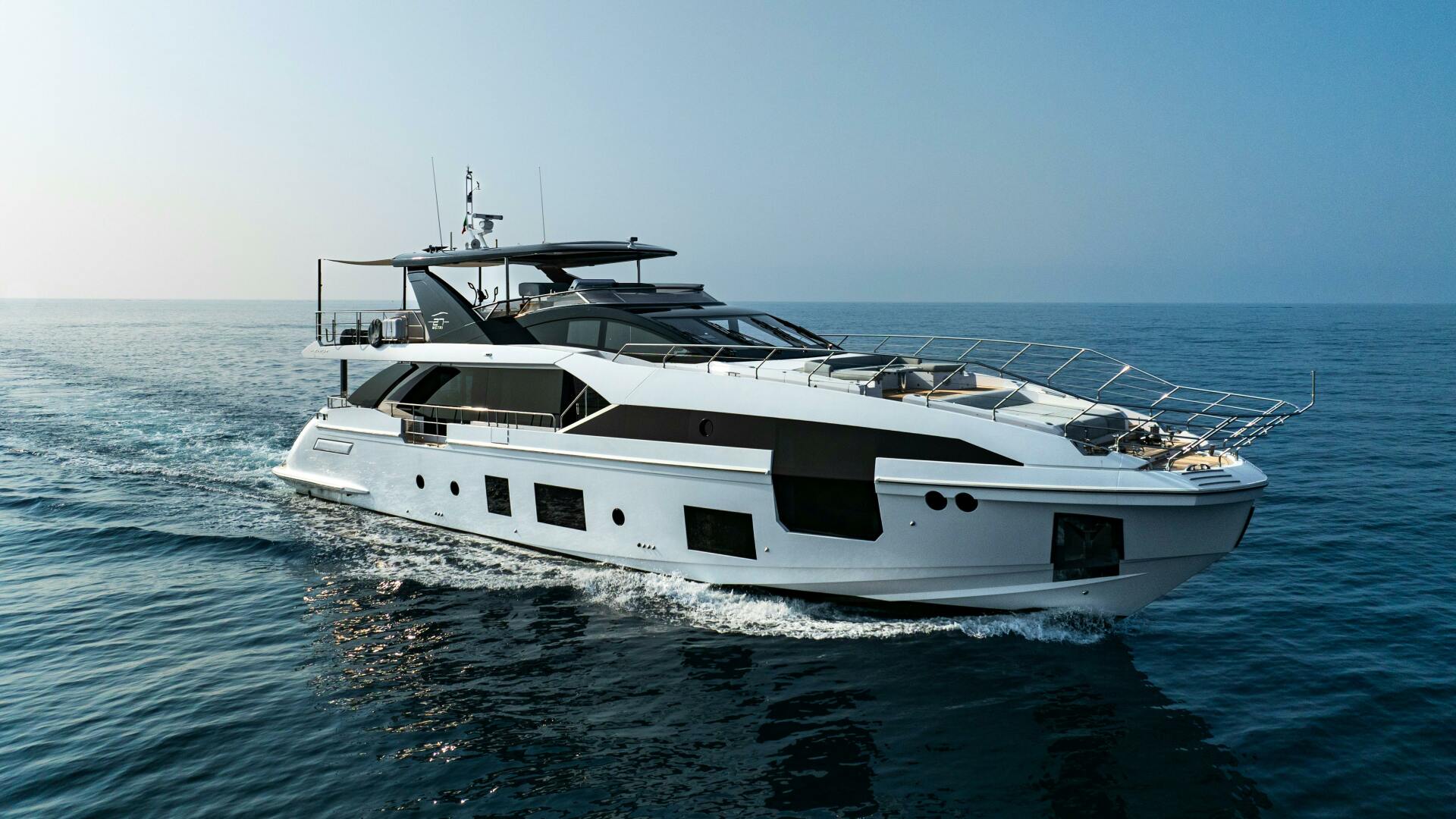 2020 Azimut Grande 27M Base - Image 1
