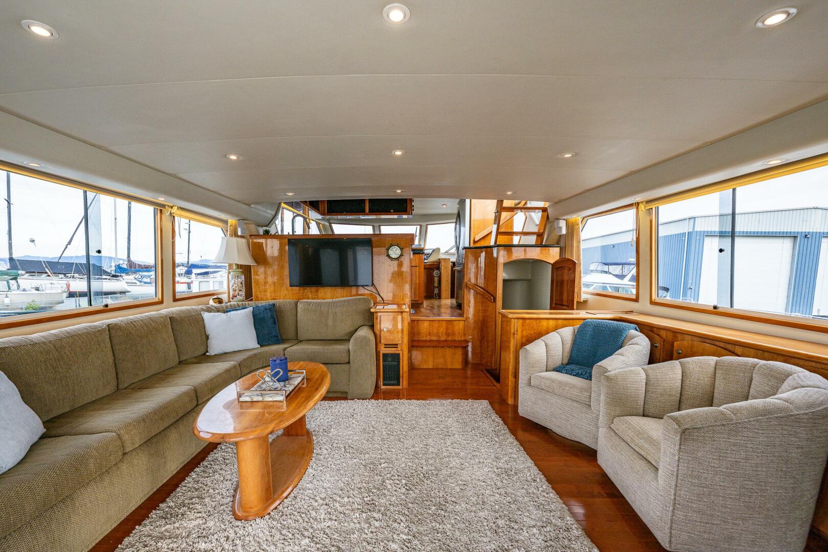 2001 Navigator 61 Pilothouse - Image 14