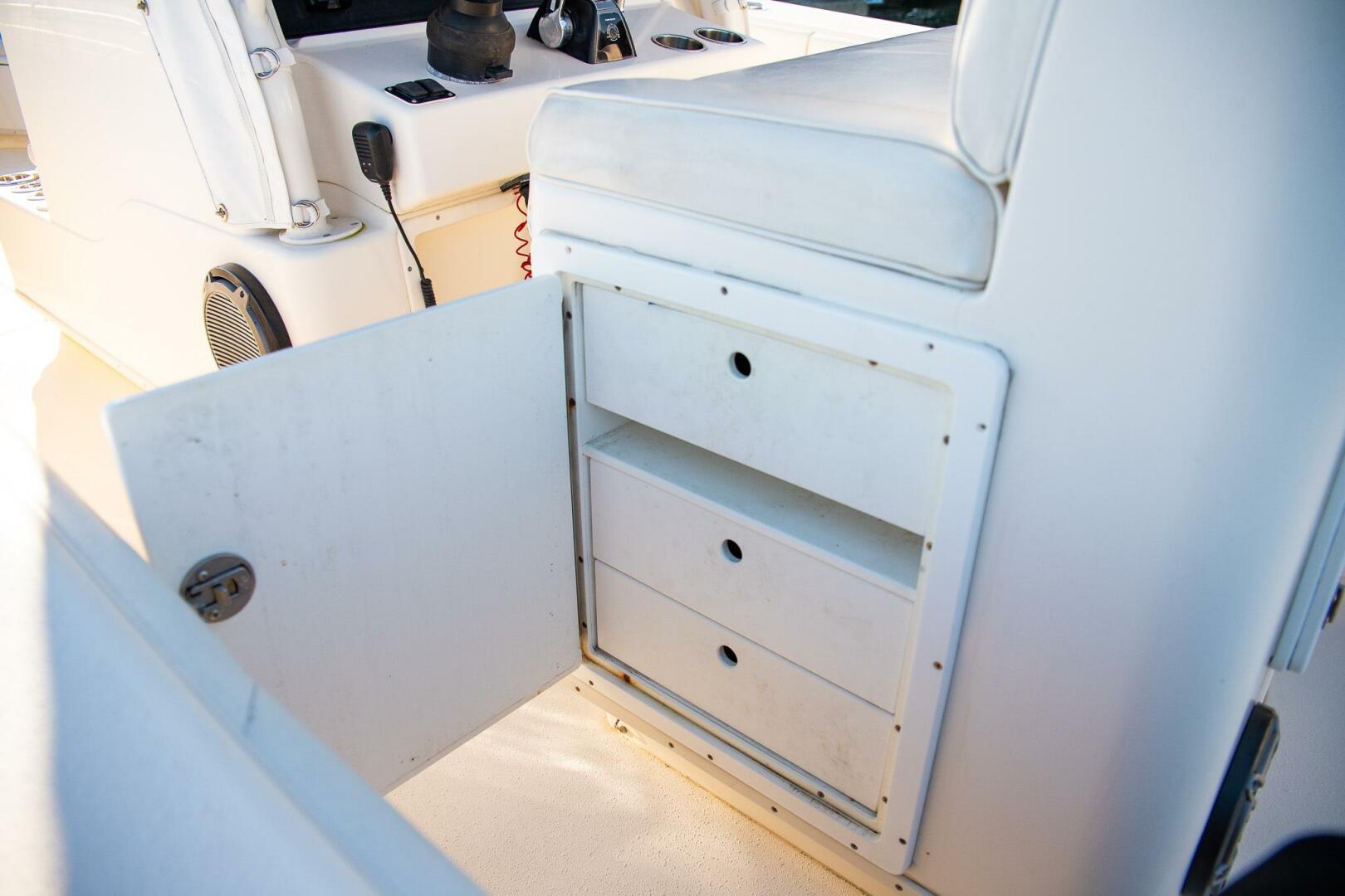 2014 Yellowfin - Image 28