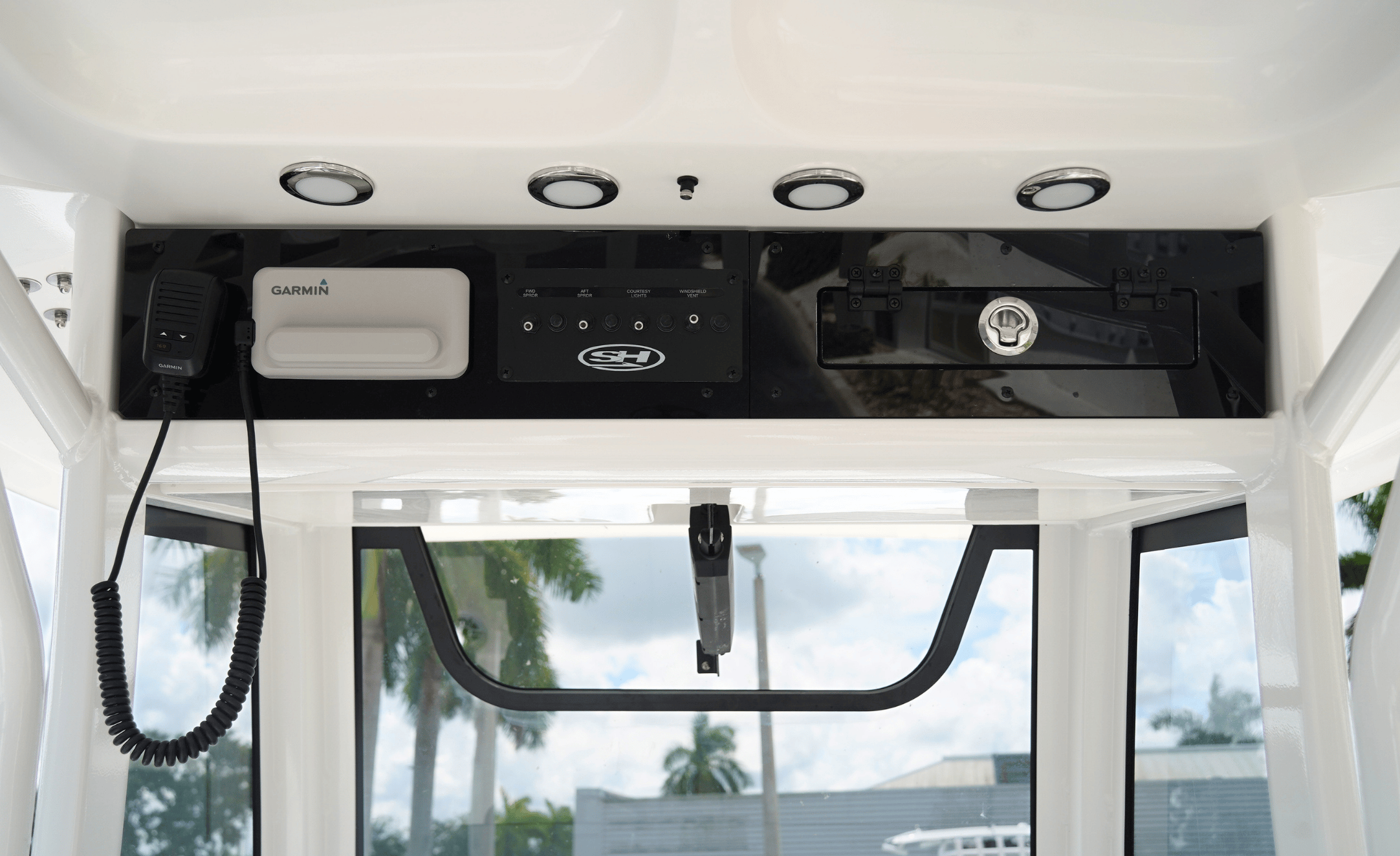 2027 SEA HUNT GAMEFISH 25 - Image 31