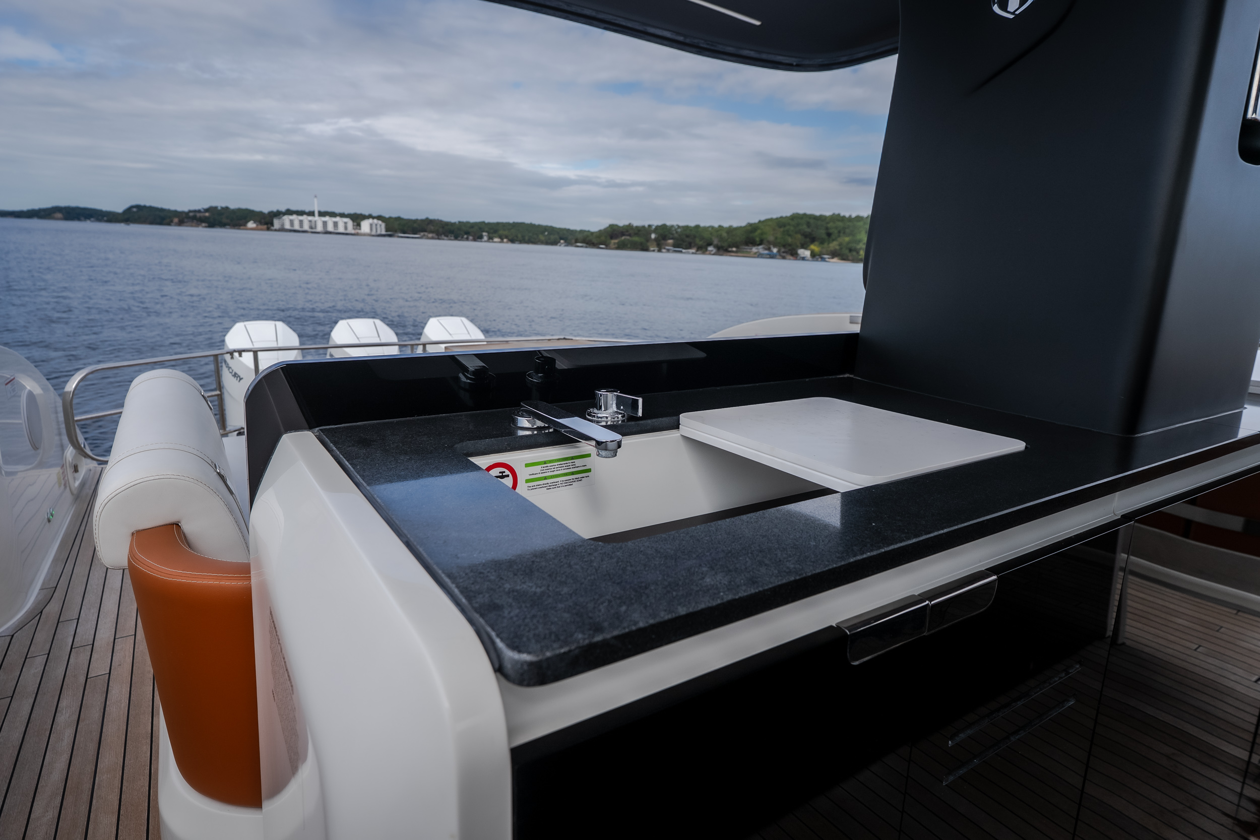 2025 Invictus TT430S - Image 43