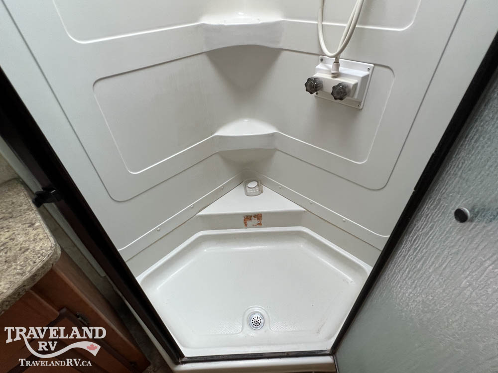 2012 KEYSTONE LAREDO HANDYMAN SPECIAL 295RK - Image 35