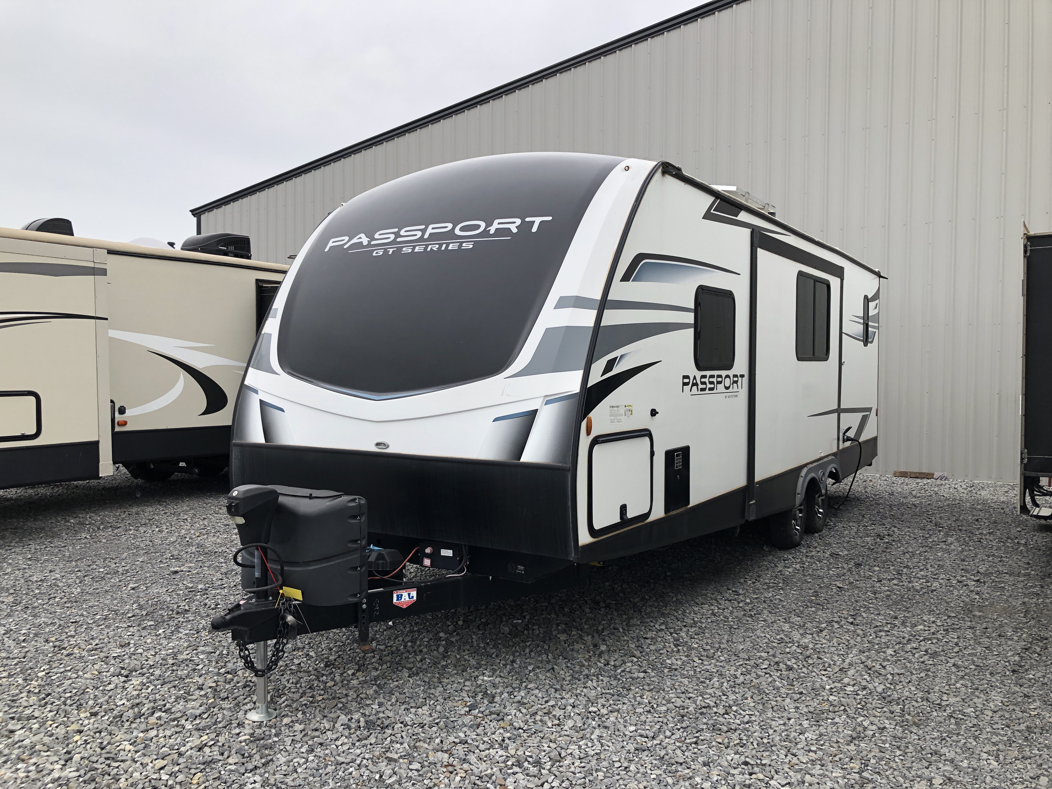 2022 Keystone Passport Grand Touring East 2401BH GT - Image 3