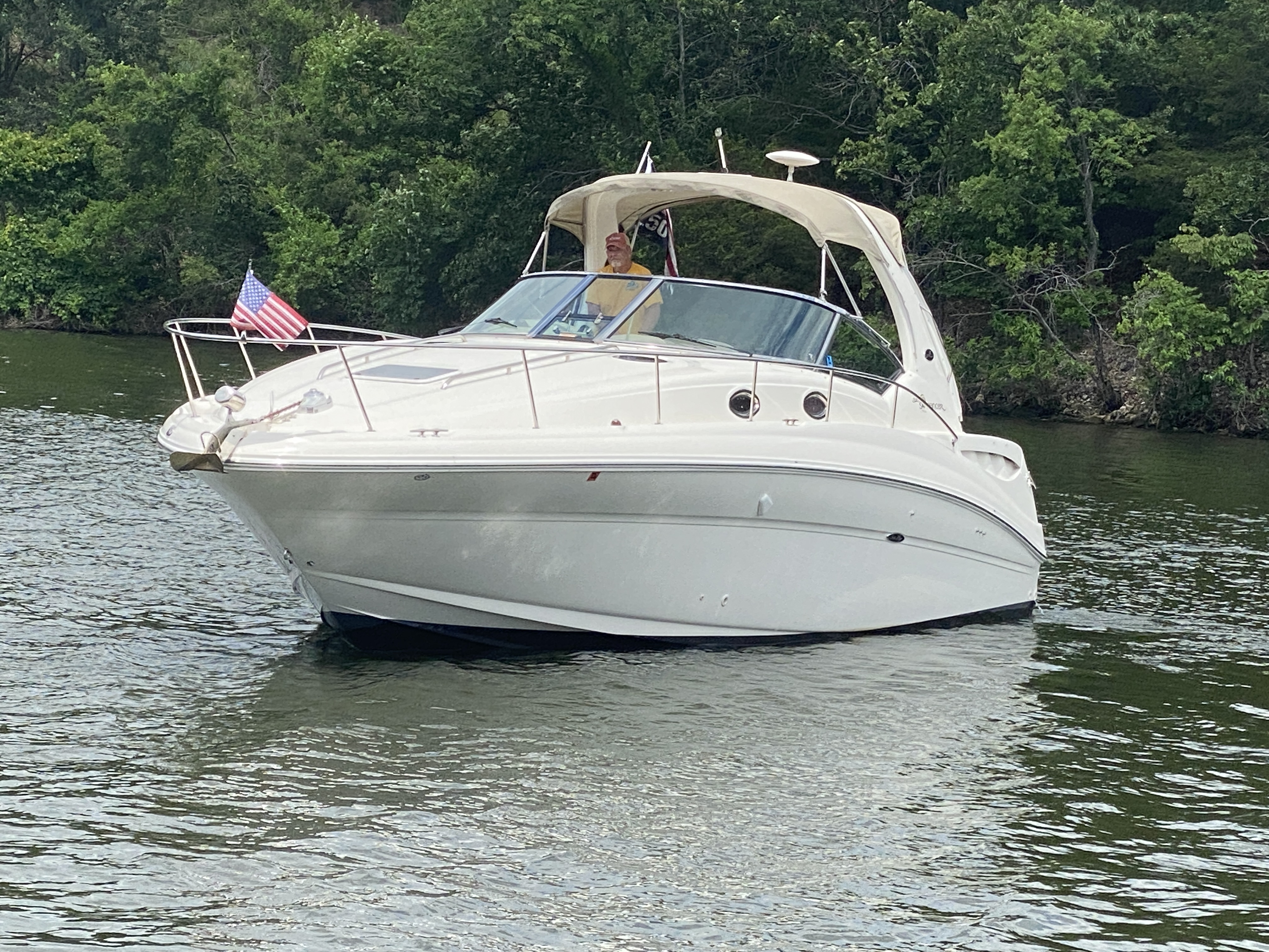 2003 Sea Ray 320 Sundancer - Image 6