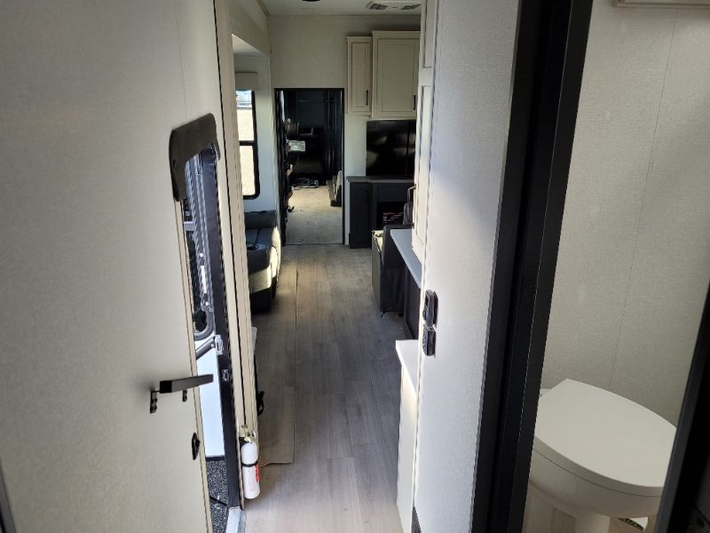 2026 Grand Design Momentum G-Class Fifth Wheel 394G - Image 26